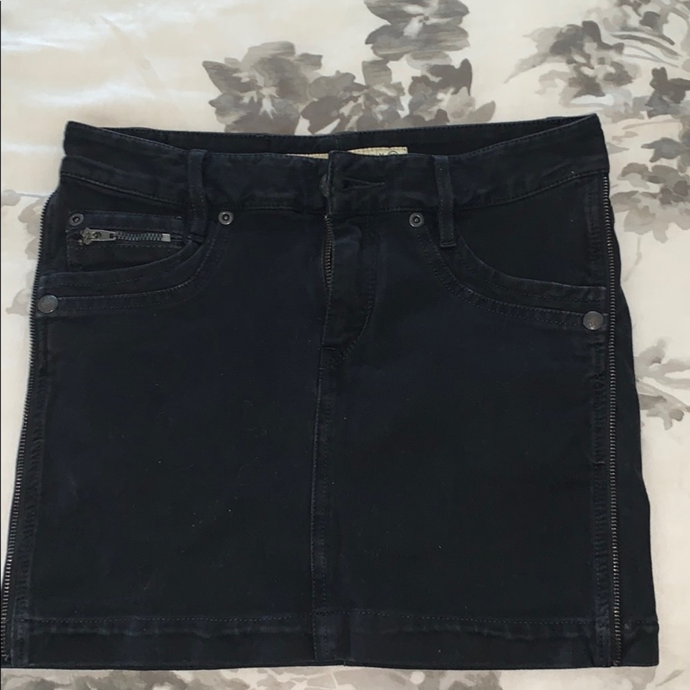 French Connection Black jean skirt